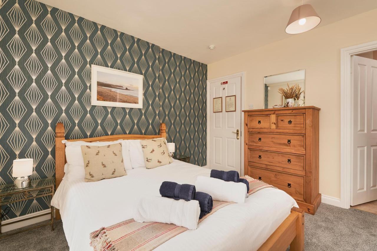 The White Hart Hotel Modbury Екстериор снимка