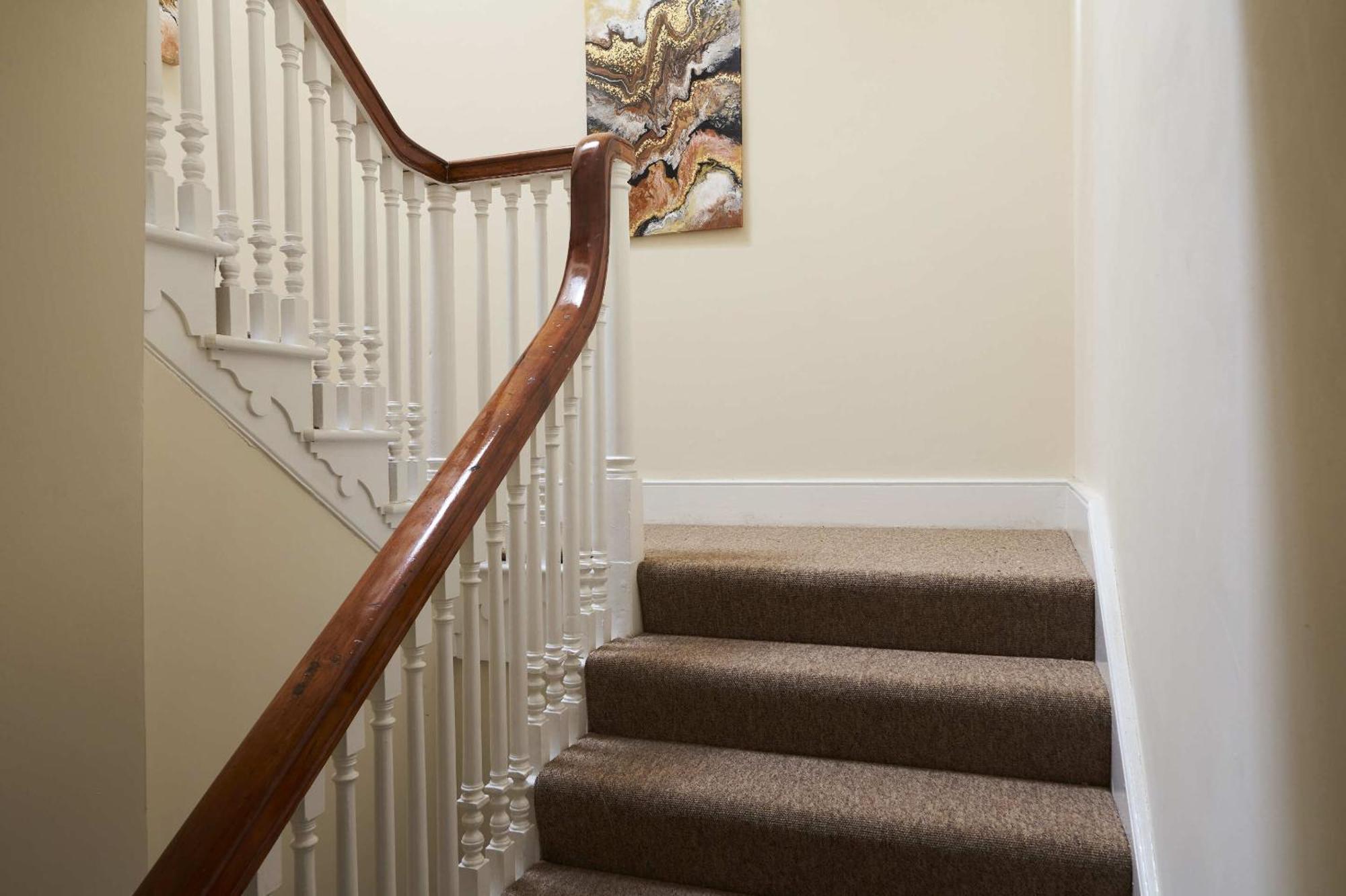 The White Hart Hotel Modbury Екстериор снимка