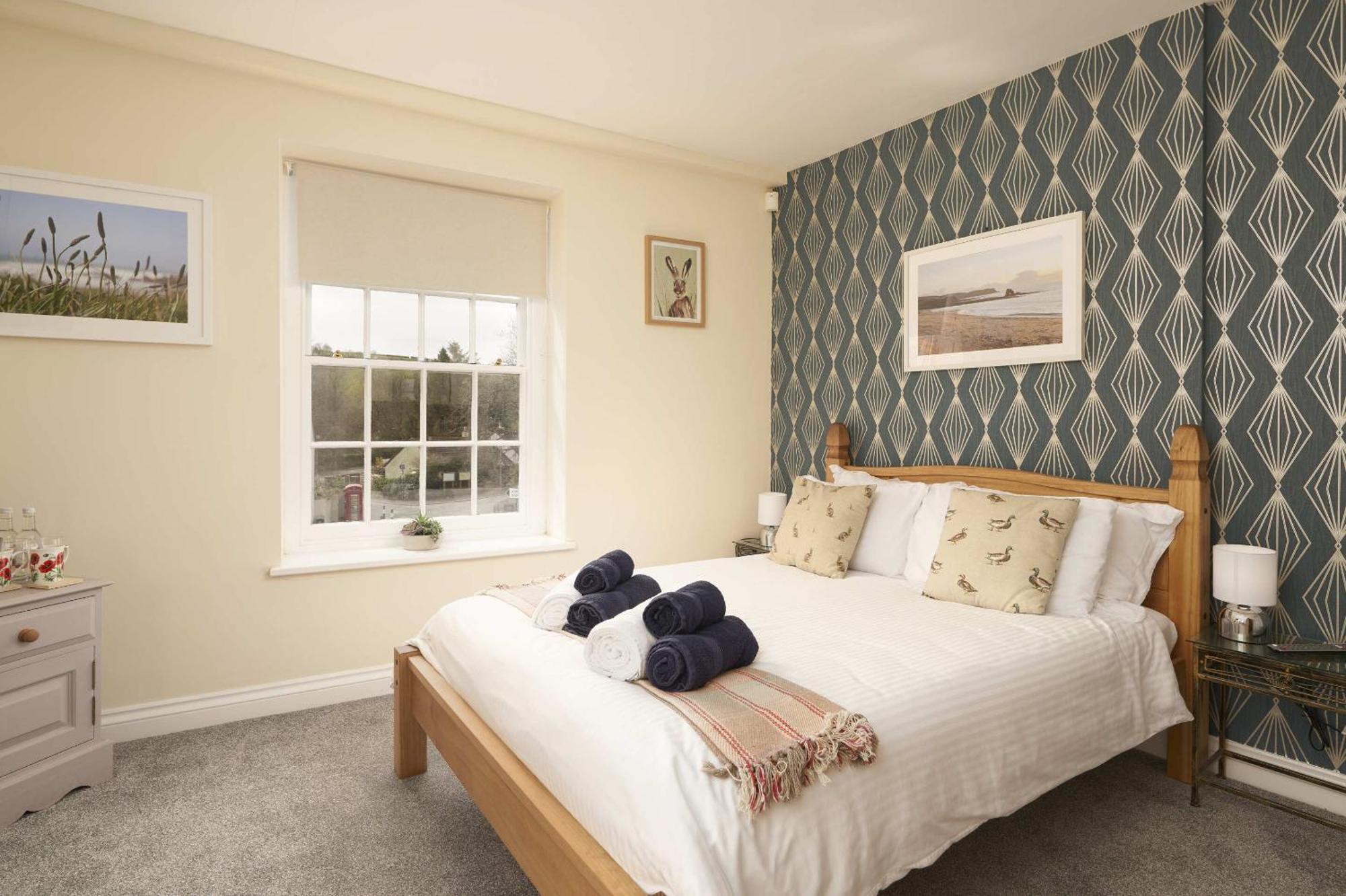 The White Hart Hotel Modbury Екстериор снимка